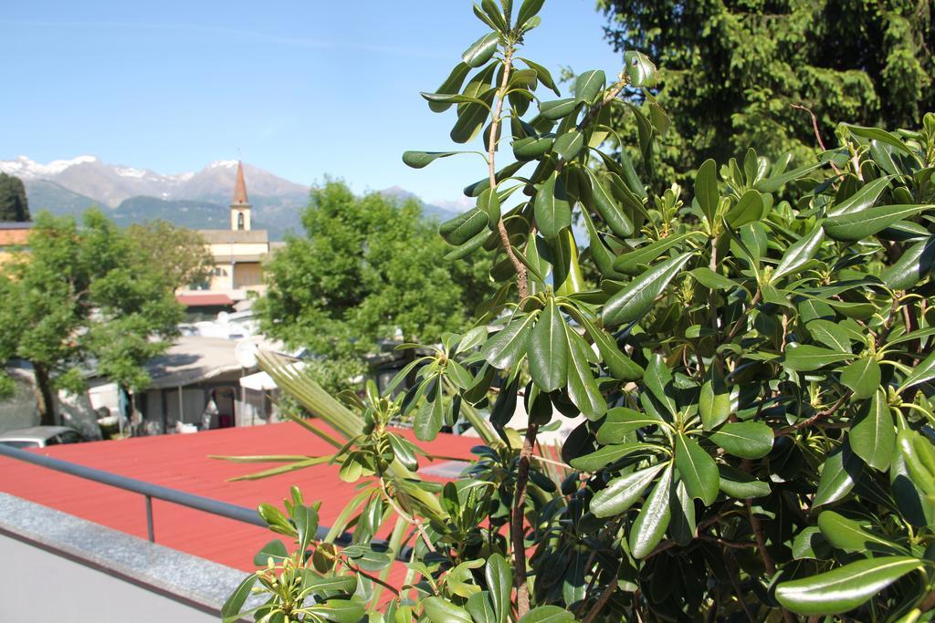 Veranda Beach Apartment Pianello Del Lario Camera foto
