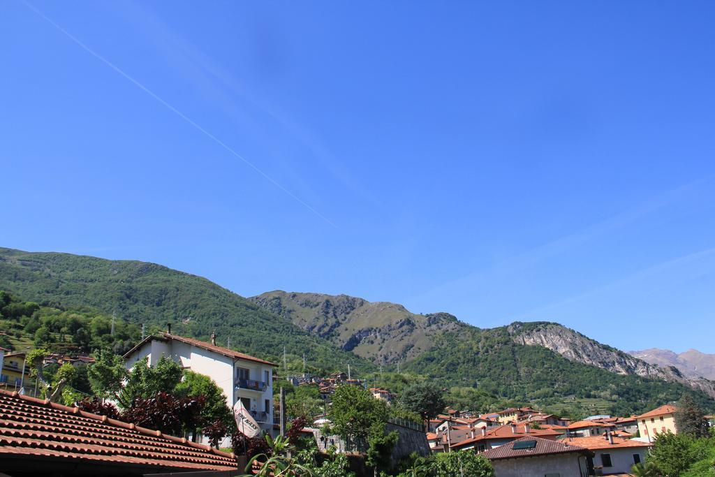 Veranda Beach Apartment Pianello Del Lario Camera foto